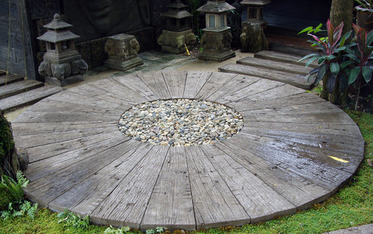 Wandering Path Woodgrain Paver