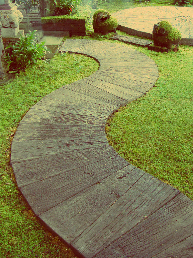 Wandering Path Paver